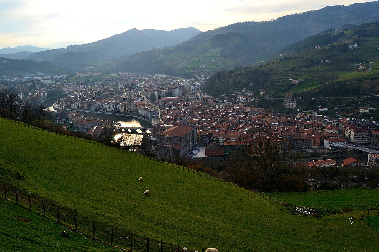 Vista de Tolosa, Gipuzkoa, donde está el restaurante Ama de Gorka Rico y Javier Rivero
